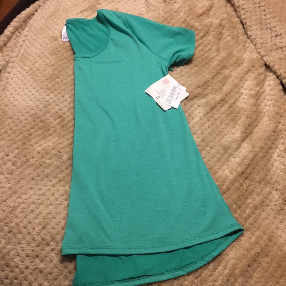 LuLaRoe Classic Tee